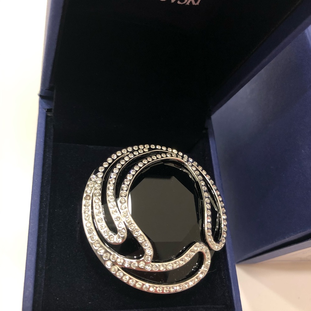 Swarovski Ring